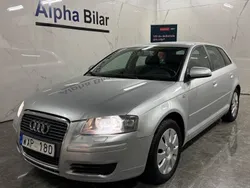 Silver Begagnad 2006 Audi A3 Sportback Attraction Halvkombi | 49 900 kr (Marknadspris)