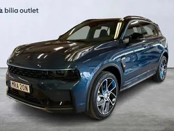 Blå Begagnad 2023 Lynk & Co 01 SUV | 314 900 kr (Marknadspris)