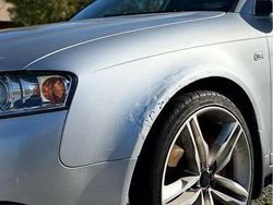 Begagnad 2005 Audi A4 Comfort Sedan | 25 000 kr (Bra pris)