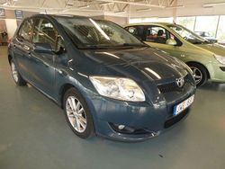 Mörkblå (blå) Begagnad 2009 Toyota Auris Halvkombi | 42 800 kr (Marknadspris)