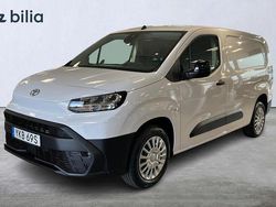 Vit Ny 2024 Toyota Proace City Van | 394 900 kr (Marknadspris)
