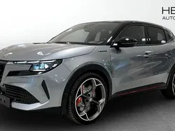 Grå (grey) Ny 2024 Alfa Romeo Junior Veloce Halvkombi | 486 800 kr