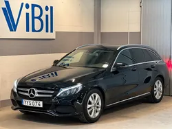 Svart Begagnad 2017 Mercedes C180 Avantgarde Kombi | 199 900 kr (Marknadspris)