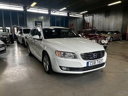 Vit Begagnad 2014 Volvo V70 Momentum Kombi | 174 900 kr (Dyr)