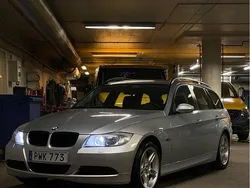 Grå Begagnad 2007 BMW 320 Kombi | 49 900 kr (Superpris)