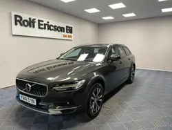 Grå Begagnad 2020 Volvo V90 CC Kombi | 389 500 kr (Marknadspris)