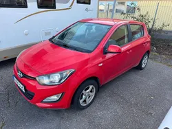 Röd Begagnad 2012 Hyundai i20 Halvkombi | 30 000 kr (Superpris)
