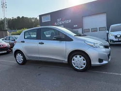 Silver Begagnad 2012 Toyota Yaris Life Halvkombi | 64 500 kr (Marknadspris)
