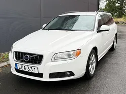 Vit Begagnad 2012 Volvo V70 Momentum Kombi | 74 900 kr
