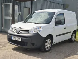 Vit Begagnad 2017 Renault Kangoo Minibuss | 64 800 kr (Marknadspris)