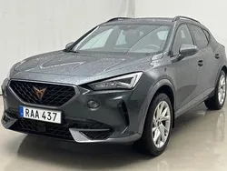 Mörkgrön Begagnad 2022 Cupra Formentor SUV | 198 000 kr