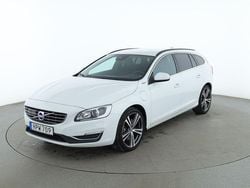 Vit Begagnad 2016 Volvo V60 Momentum Kombi | 164 000 kr (Bra pris)