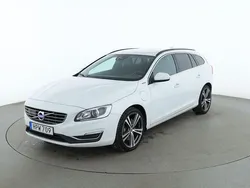 Vit Begagnad 2016 Volvo V60 Momentum Kombi | 164 000 kr (Bra pris)