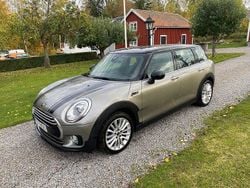 Grå Begagnad 2015 Mini Cooper Clubman Pepper Kombi | 132 500 kr (Marknadspris)