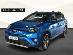 Blå Begagnad 2016 Toyota RAV4 Hybrid Executive SUV | 149 000 kr (Lite dyr)