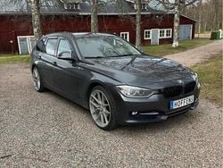 Grå Begagnad 2015 BMW 320 Sport Line Kombi | 120 000 kr (Lite dyr)