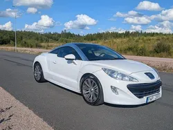 Vit Begagnad 2011 Peugeot RCZ Sportkupé | 139 000 kr (Marknadspris)