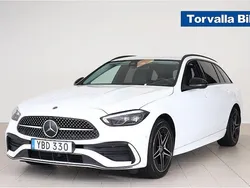 Vit Begagnad 2023 Mercedes C300e AMG line Kombi | 444 800 kr (Marknadspris)
