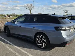 Blå Begagnad 2025 VW ID.7 GTX Sedan | 630 000 kr (Bra pris)