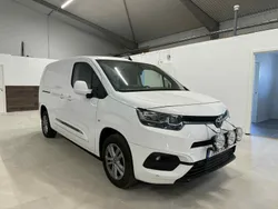 Vit Begagnad 2021 Toyota Proace City Van | 139 900 kr (Bra pris)