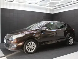Brun Begagnad 2013 Renault Mégane III Halvkombi | 49 000 kr (Lite dyr)