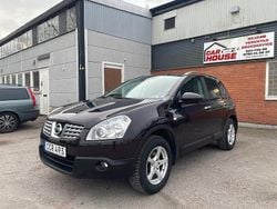 Lila Begagnad 2009 Nissan Qashqai SUV | 79 900 kr (Marknadspris)