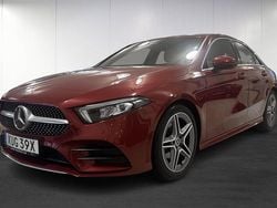 Röd (red) Begagnad 2022 Mercedes A180 AMG line Sedan | 274 900 kr (Bra pris)