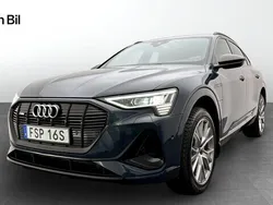 Plasmablå metallic Begagnad 2022 Audi e-tron Sportback S-Line SUV | 489 000 kr (Bra pris)