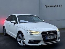 Vit Begagnad 2014 Audi A3 Sportback Sport Halvkombi | 114 800 kr (Marknadspris)