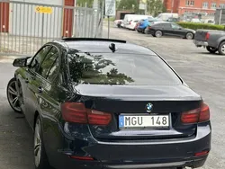 Blå Begagnad 2012 BMW 328 Luxury Line Sedan | 139 900 kr (Marknadspris)