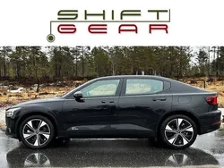 Svart Begagnad 2024 Polestar 2 Pilot Sedan | 470 000 kr (Marknadspris)