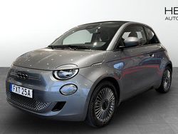 Svart Begagnad 2022 Fiat 500e Icon Halvkombi | 199 900 kr (Marknadspris)