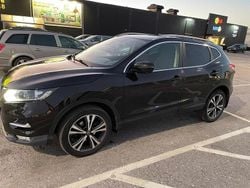Svart Begagnad 2018 Nissan Qashqai SUV | 165 000 kr (Marknadspris)