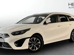 Vit (white) Begagnad 2022 Kia Ceed Sportswagon Advance Kombi | 239 900 kr (Marknadspris)