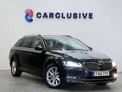 Svart Begagnad 2015 Skoda Superb Kombi | 164 900 kr (Marknadspris)