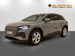 Grå Begagnad 2021 Audi Q4 e-tron Proline SUV | 329 900 kr (Marknadspris)