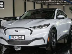 Vit Begagnad 2021 Ford Mustang Mach-E SUV | 359 500 kr (Superpris)