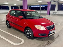 Röd Begagnad 2008 Skoda Fabia Halvkombi | 17 500 kr (Marknadspris)