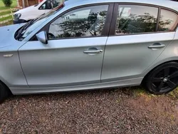 Blå Begagnad 2009 BMW 120 Advantage Halvkombi | 60 000 kr (Marknadspris)