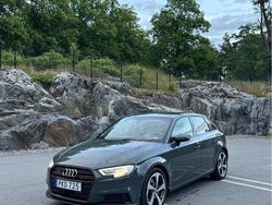 Grå Begagnad 2017 Audi A3 Sportback Comfort Halvkombi | 236 000 kr (Dyr)
