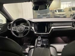 Vit Begagnad 2020 Volvo V60 Inscription Kombi | 319 500 kr (Marknadspris)