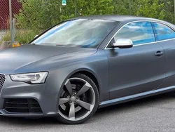 Svart Begagnad 2013 Audi RS5 Comfort Sportkupé | 379 800 kr (Dyr)