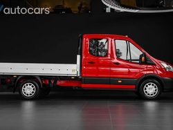 Vit (röd) Begagnad 2018 Ford Transit Van | 298 750 kr