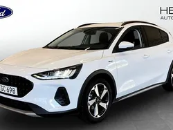 Vit (white) Begagnad 2024 Ford Focus Active Halvkombi | 219 900 kr (Bra pris)