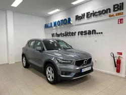 Grå Begagnad 2018 Volvo XC40 Momentum SUV | 309 500 kr (Marknadspris)