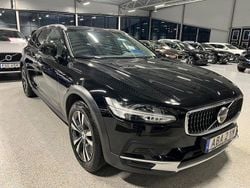 Svart Begagnad 2023 Volvo V90 CC Kombi | 347 900 kr (Marknadspris)