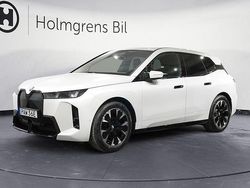 Vit Ny 2025 BMW iX Efficient Dynamics SUV | 1 039 100 kr