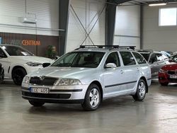 Silver Begagnad 2008 Skoda Octavia Kombi | 39 900 kr (Marknadspris)