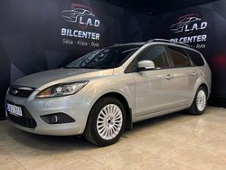 Grå Begagnad 2010 Ford Focus Titanium Kombi | 52 900 kr (Lite dyr)