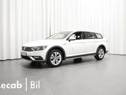 Vit (pure white) Begagnad 2018 VW Passat Alltrack Kombi | 229 500 kr (Marknadspris)